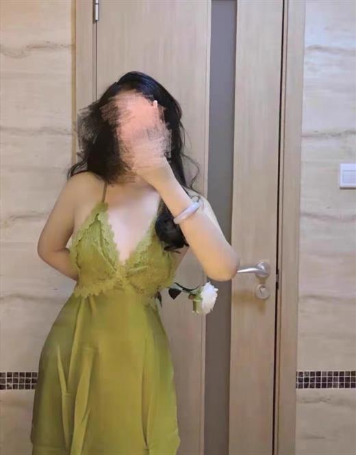 Escort Model Jingsi, Rotterdam - 8383