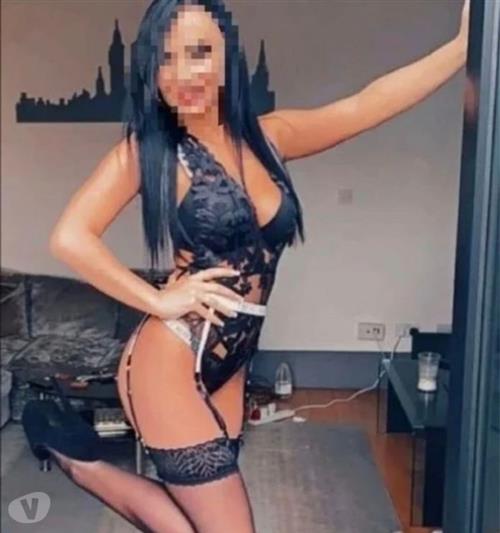 Escort Model Essameldein, Amsterdam - 2038